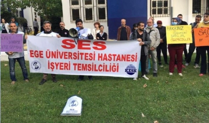 Sağlıkçılar mesaiye eylemle başladı