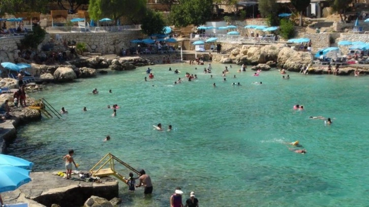 Sahiller bomboş kaldı! Turizmcilerin umudu gurbetçiler