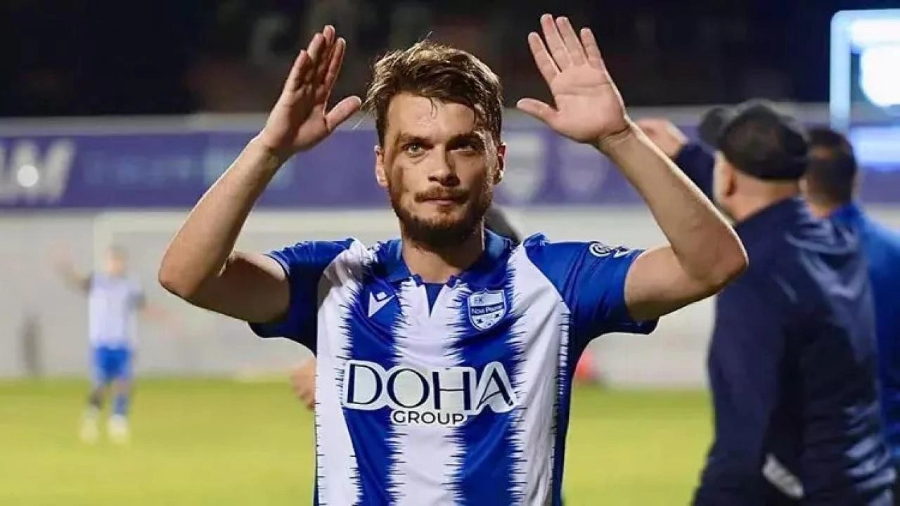 Şaka değil gerçek! Adem Ljajic basketbol ekibine imza attı