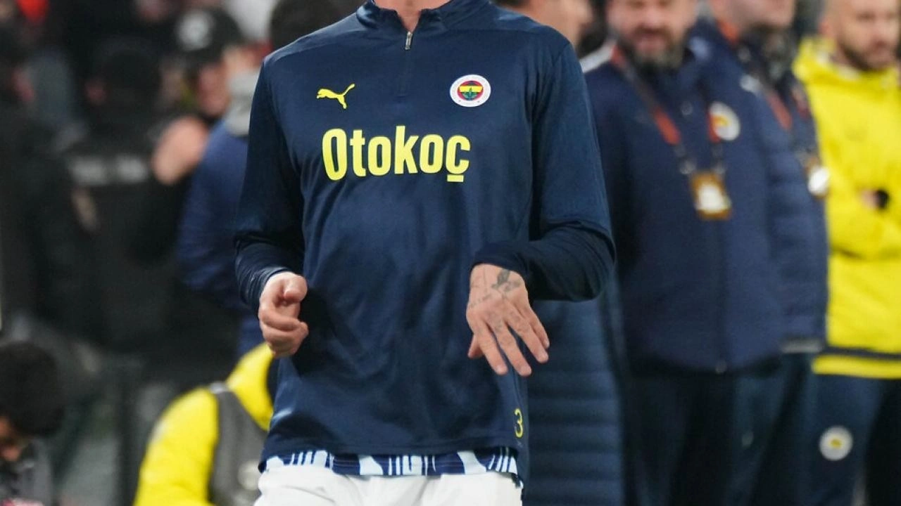 Samet Akaydin, Fenerbahçe taraftarını ikiye böldü