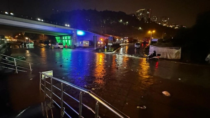 Samsun'da şiddetli yağış nedeniyle eğitime 1 gün ara verildi