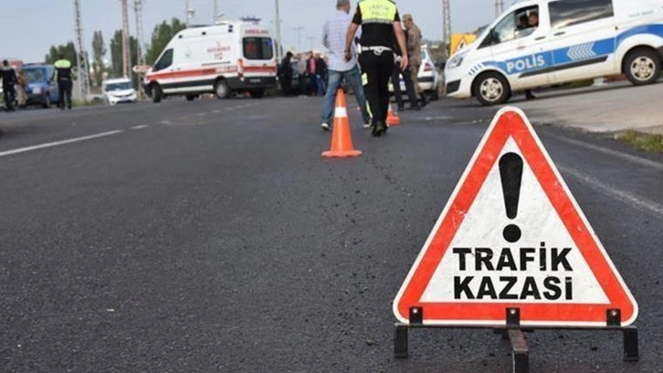 Şanlıurfa'da korkunç kaza! Tır ve otomobil çarpıştı: 5 yaralı