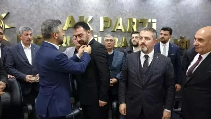 Seçim öncesi DEVA Partisi'nde toplu istifa! 800 kişi AK Parti'ye katıldı