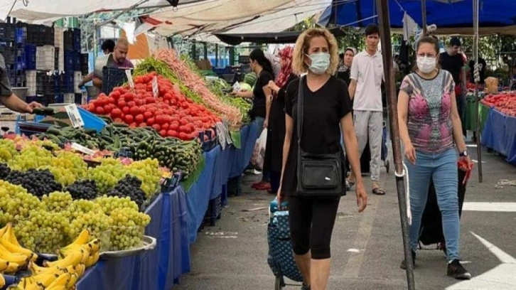 Semt pazarlarında sebze meyve fiyatları geriledi