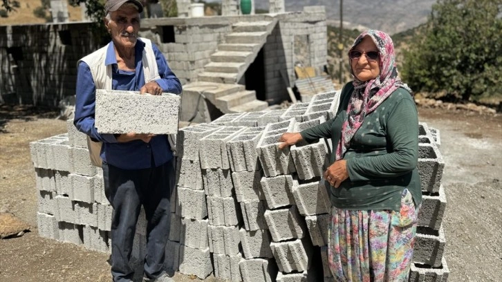 Siirt'te kan davası ve terör nedeniyle terk edilen köye 5 aile döndü