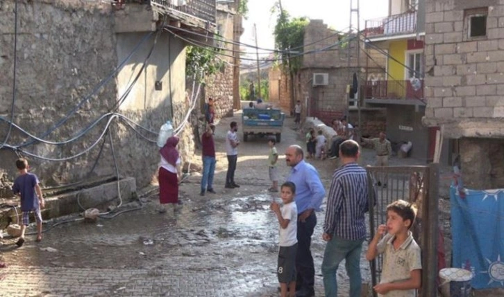 Siirt'te yer altından gelen ürkütücü sesler, mahallelinin hayatını kabusa çevirdi