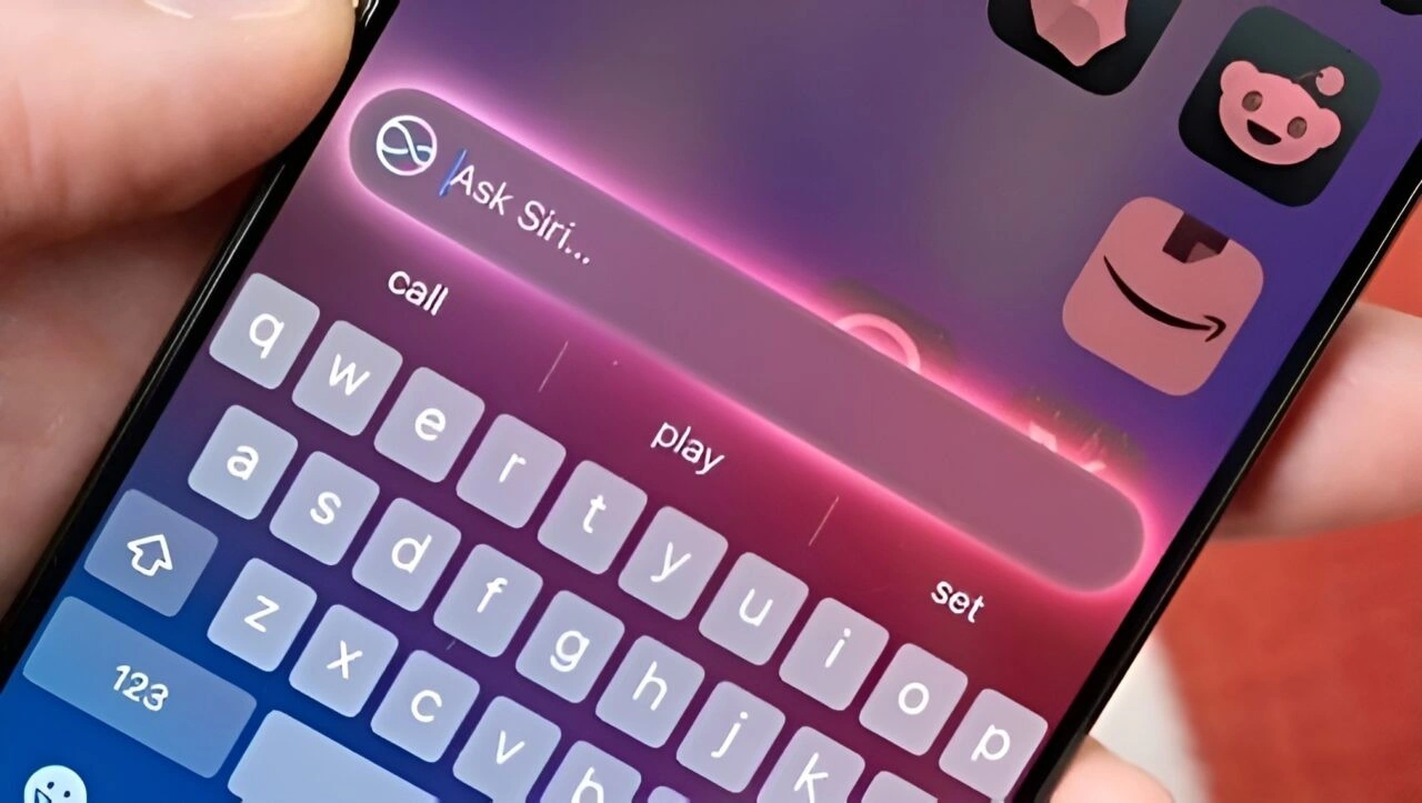 Siri'nin en gelişmiş versiyonu iOS 19'a mı kaldı?