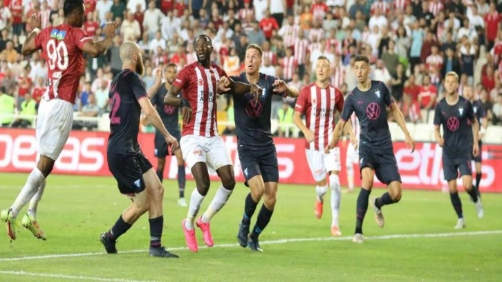 Sivasspor üzdü! Yeni rota UEFA Konferans Ligi