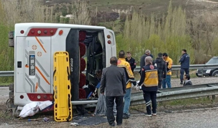 Sivas’ta otobüs kazası: 8 yaralı