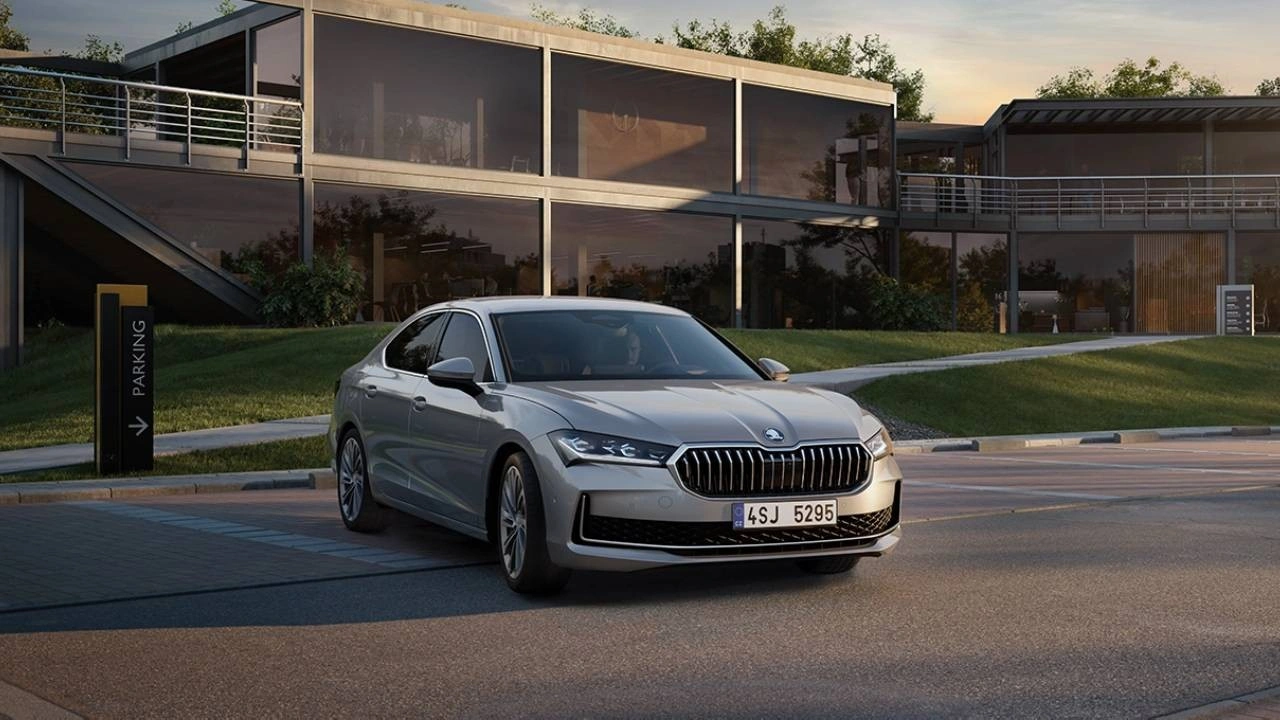 Skoda Superb fiyat listesi – Ekim 2024