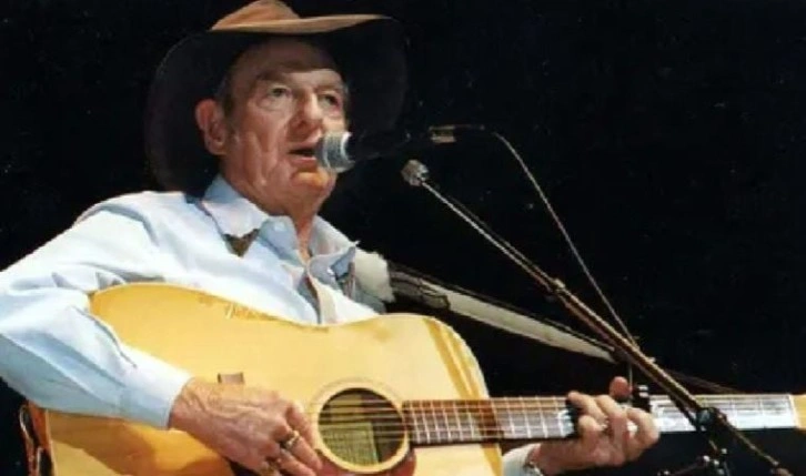 Slim Dusty kimdir? Slim Dusty ne zaman öldü? Slim Dusty şarkıları nelerdir?