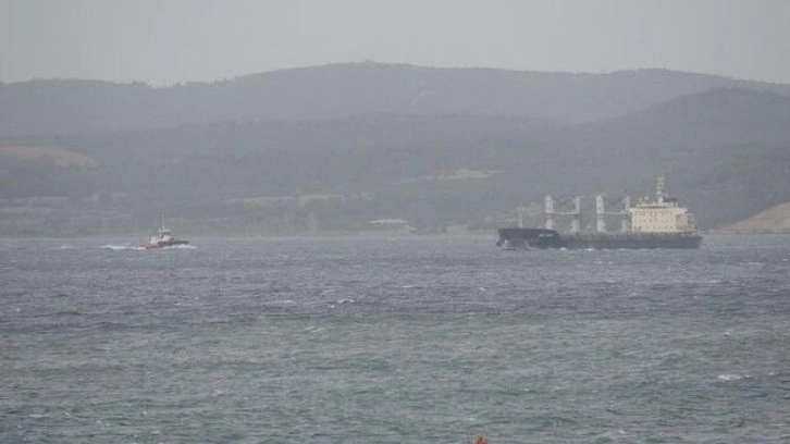 Son Dakika: Çanakkale Boğazı trafiğe kapandı!