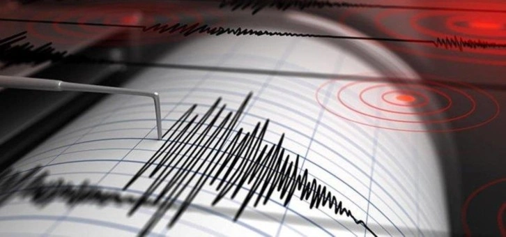 Son Dakika: Ege Denizi'nde 4.7 büyüklüğünde deprem!