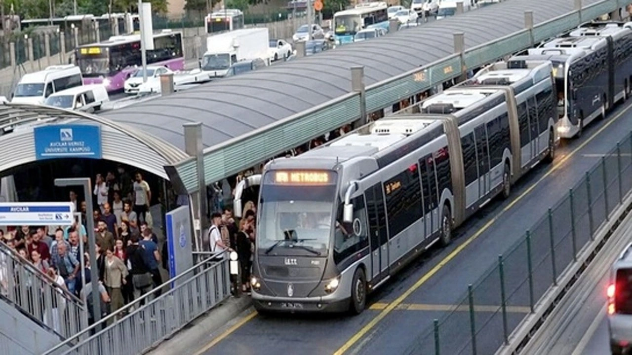 SON DAKİKA! İstanbul'da toplu ulaşıma yüzde 35 zam geldi