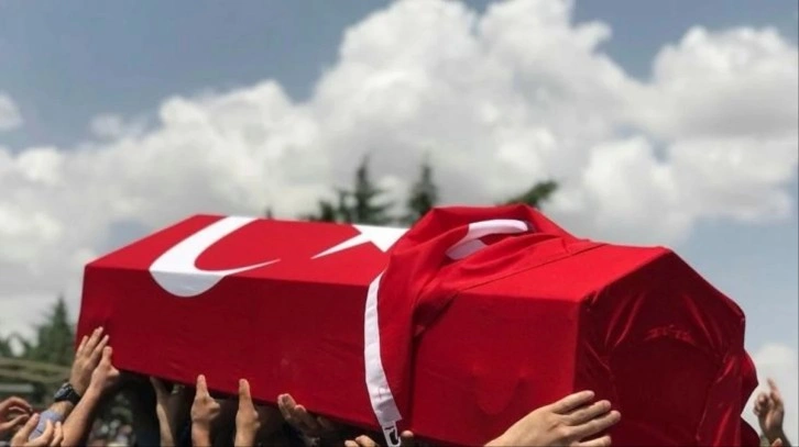 Son Dakika: Pençe-Kilit Harekatı bölgesinde teröristlerin taciz ateşi sonucu 1 askerimiz şehit oldu