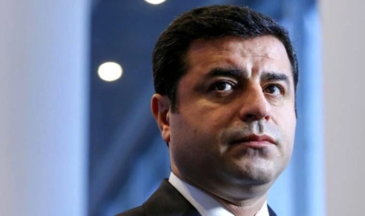 Son Dakika: Selahattin Demirtaş'tan Beyoğlu İstiklal Caddesi'ndeki patlamaya ilişkin açıkl