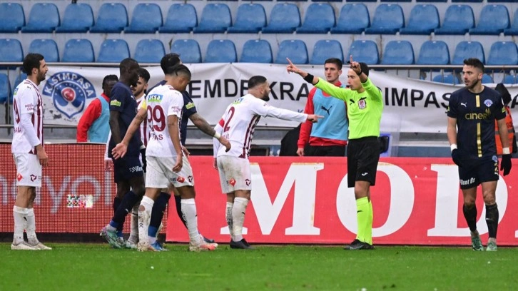 Süper Lig'de Kasımpaşa, Hatayspor'u farklı geçti!