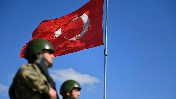 Suriye'den Türkiye'ye geçmeye çalışan 1'i PKK'lı 16 kişi yakalandı