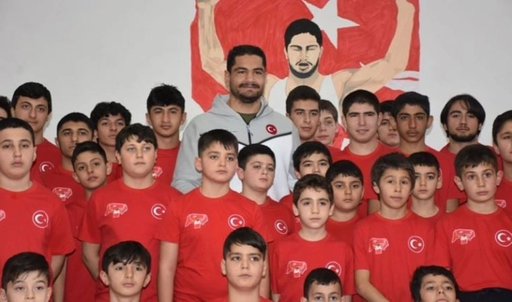 Taha Akgül'ün hedefi 10. Avrupa şampiyonluğu