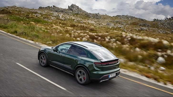 Tam elektrikli Porsche Macan'ın menzil bilgisi ortaya çıktı!