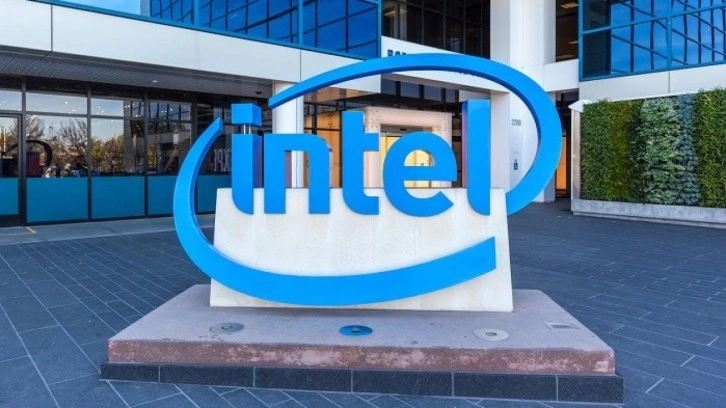 Tarihinin en büyük zararını yaşadı... Intel 2023 yılı ilk çeyreklik raporunu açıkladı!