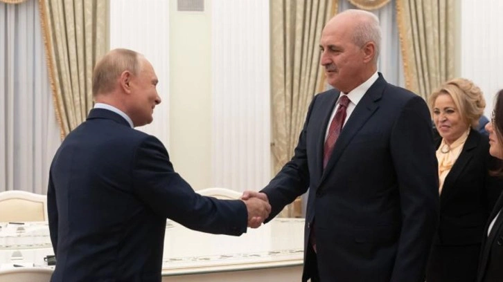 TBMM Başkanı Kurtulmuş, Putin ile görüştü