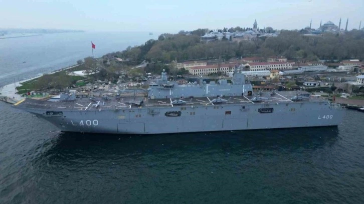 TCG Anadolu, Sarayburnu Limanı'ndan ayrıldı