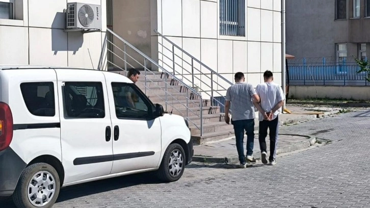 Tercih işlemleri sırasında okul müdür yardımcısına bıçaklı saldırı