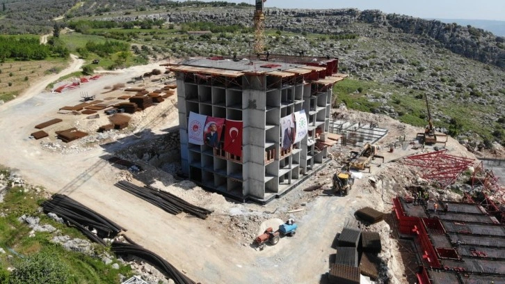 TOKİ konutlarının sırrı: Radye temel ve tünel kalıp