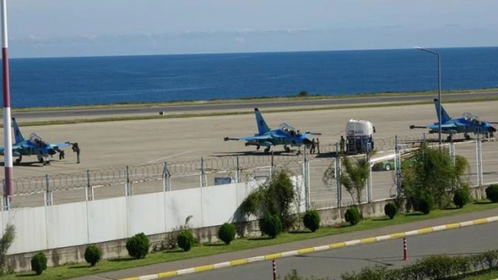 Trabzon'a inen savaş uçaklarının sırrı çözüldü! Herkes merak ediyordu..