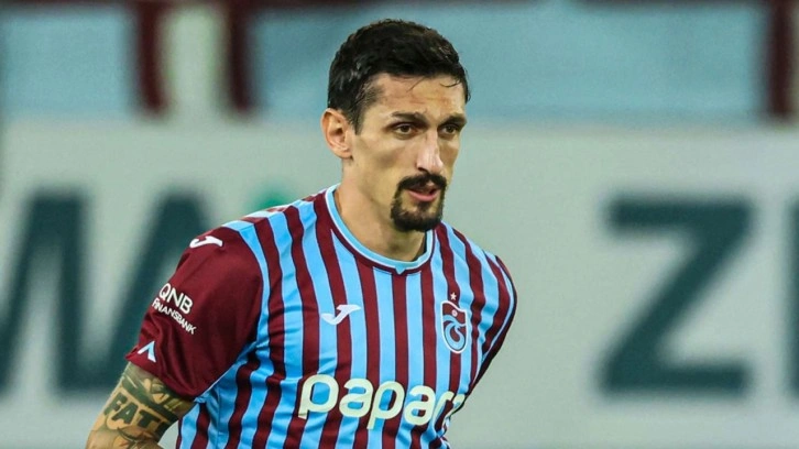 Trabzonspor'dan yıldız isim Savic için sakatlık açıklaması!