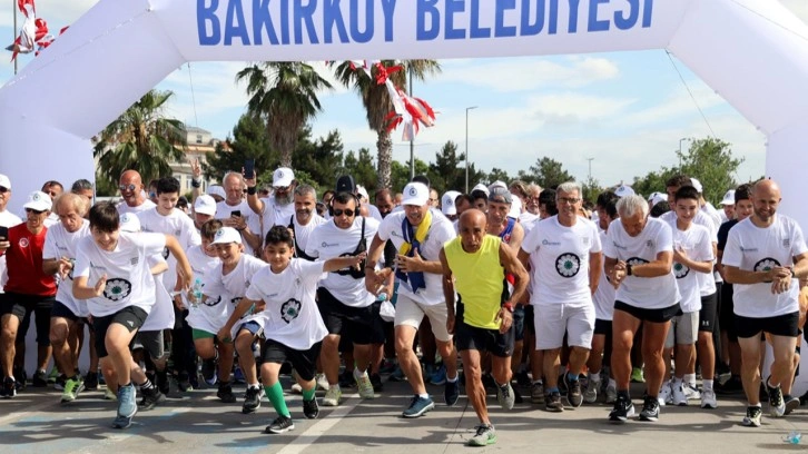 Uluslararası Srebrenitsa Boşnak Soykırımı Anma Koşusu, Yeşilköy'de gerçekleştirildi