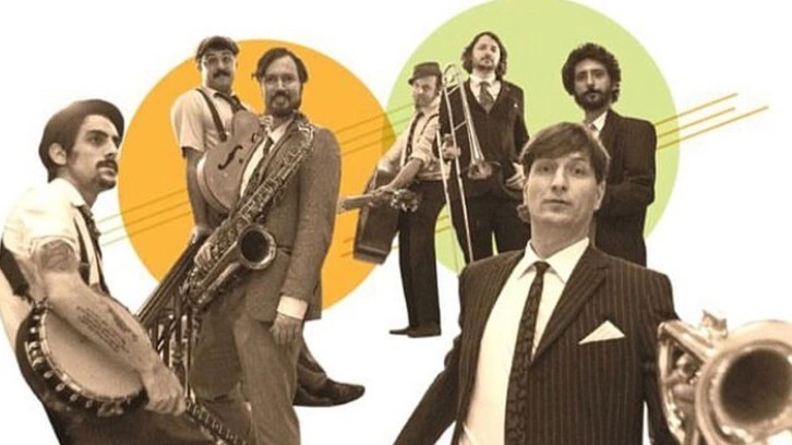 "Uninvited Jazz Band", 6 Temmuz'da Yapı Kredi bomontiada Avlu'da