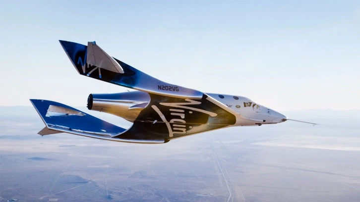 Uzaya gitmek ister misiniz? Virgin Galactic ilk ticari uçuşunu yapıyor!