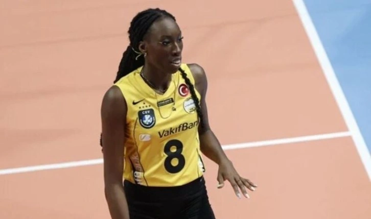 VakıfBank, set vermeden kazandı