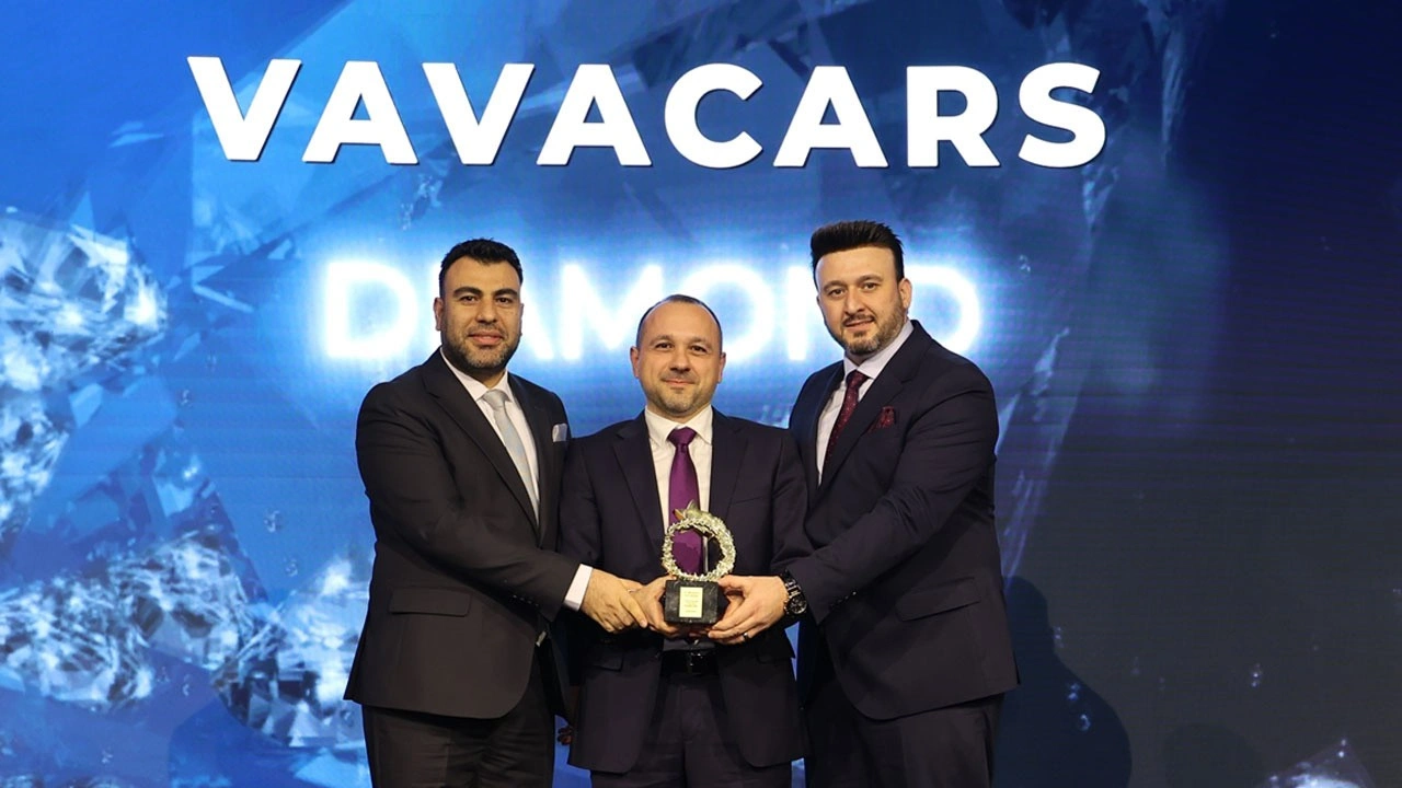 VavaCars, A.C.E. Awards'ta elmas ödülün sahibi oldu