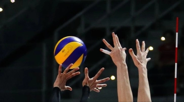 Voleybol set arası kaç dk?