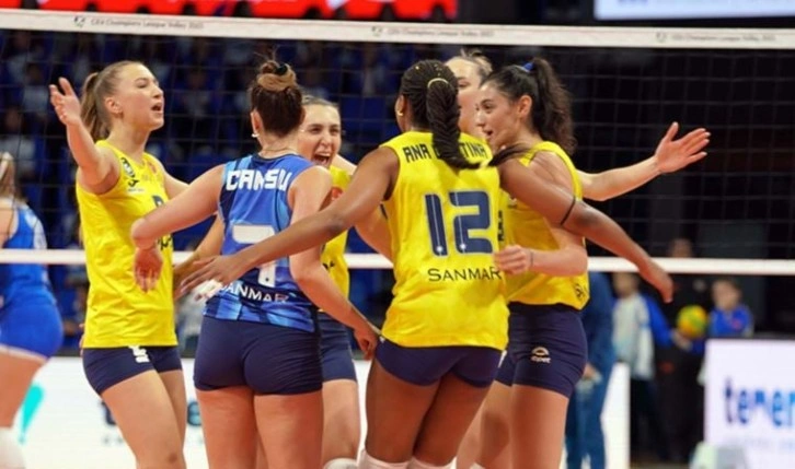 Voleybolda derbinin kazananı Fenerbahçe Opet! VakıfBank 0-3 Fenerbahçe Opet