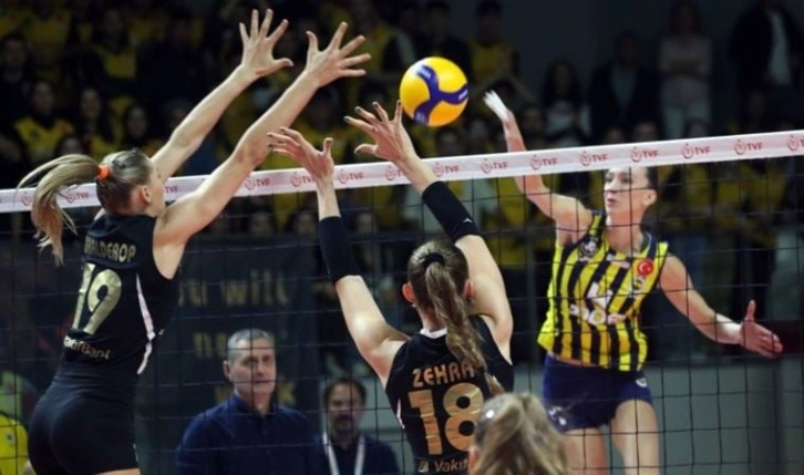 Voleybolda sezonun ilk kupası Fenerbahçe'nin!