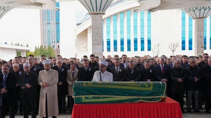 Yaşar Güler’in acı günü! Babası son yolculuğuna uğurlandı