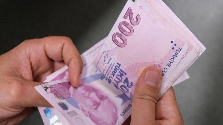 Yaşlı aylığı 1.586 lira oldu