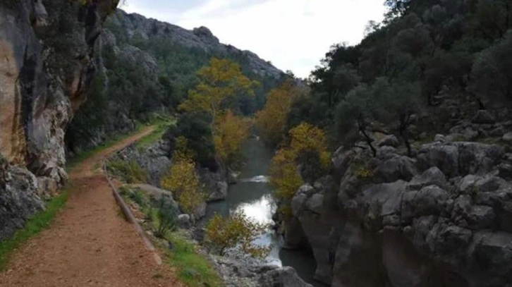 Yazılı Kanyon'da kaybolan 4 kişiden biri hayatını kaybetti, 3'ünün sağlık durumu iyi