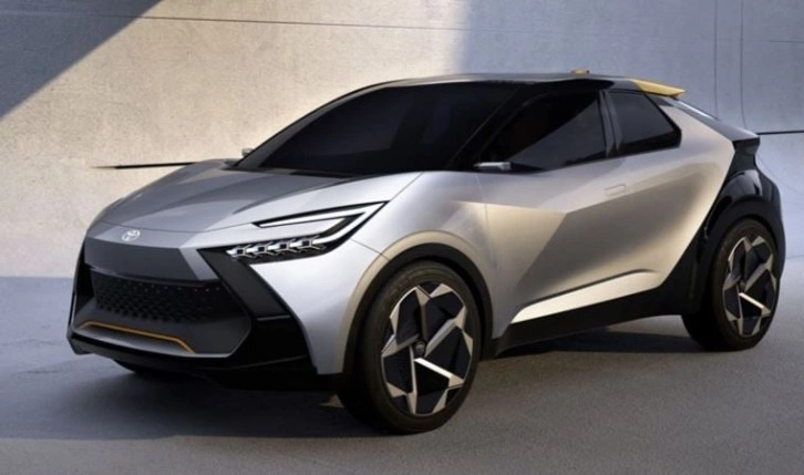 Yeni Toyota C-HR ilk kez görüntülendi