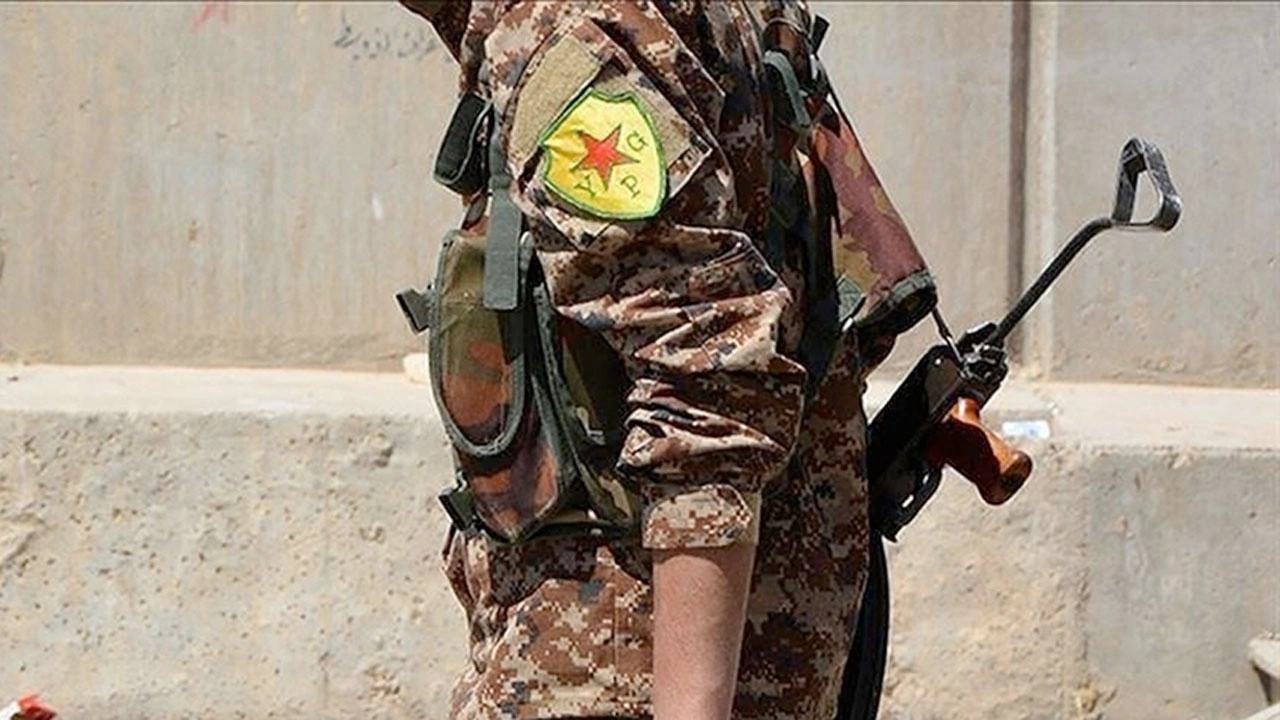 YPG, ABD desteğiyle çok yönlü onlarca teknolojik kule inşa etti