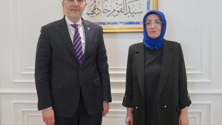 YRP Genel Başkanı Erbakan, Sinan Ateş'in eşi Ayşe Ateş'le görüştü