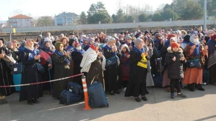 Zonguldak Havalimanı’nda bir ilk yaşandı: Umreye yolcu gönderildi