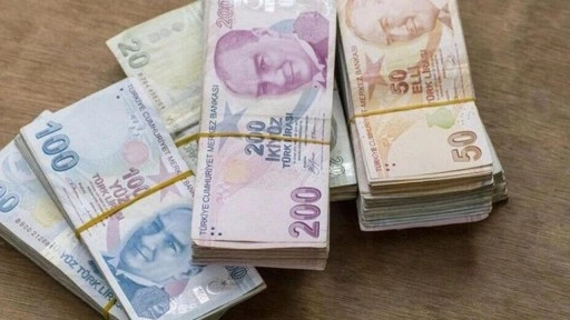 150 bin lira TL evlilik kredisi için iki haftada on binlerce genç başvurdu