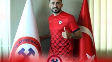 35 yaşındaki futbolcudan 3. Lig ekibine imza