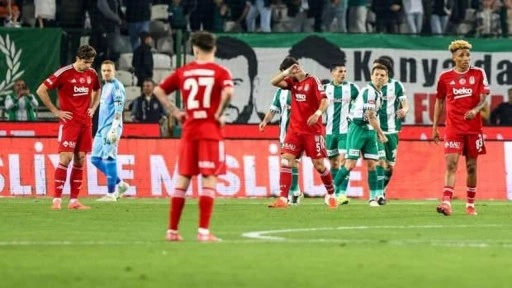 9 kişi Konyaspor, Beşiktaş'ı devirdi!