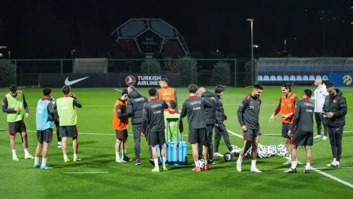 A Milli Futbol Takımı'nda bir futbolcu daha aday kadrodan çıkarıldı